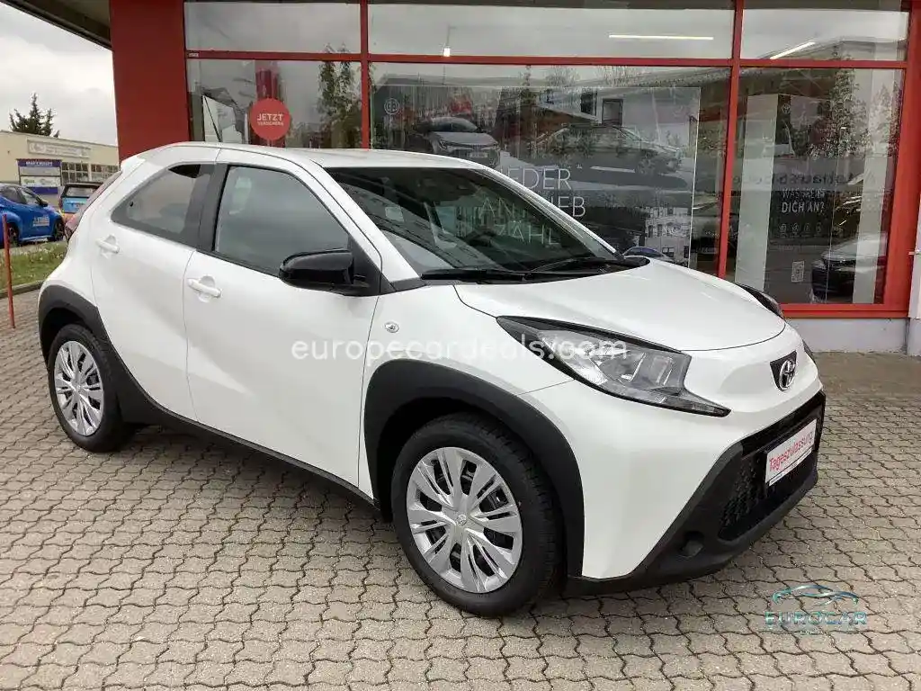 Toyota Aygo (X)
