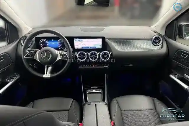 Mercedes-Benz B 250