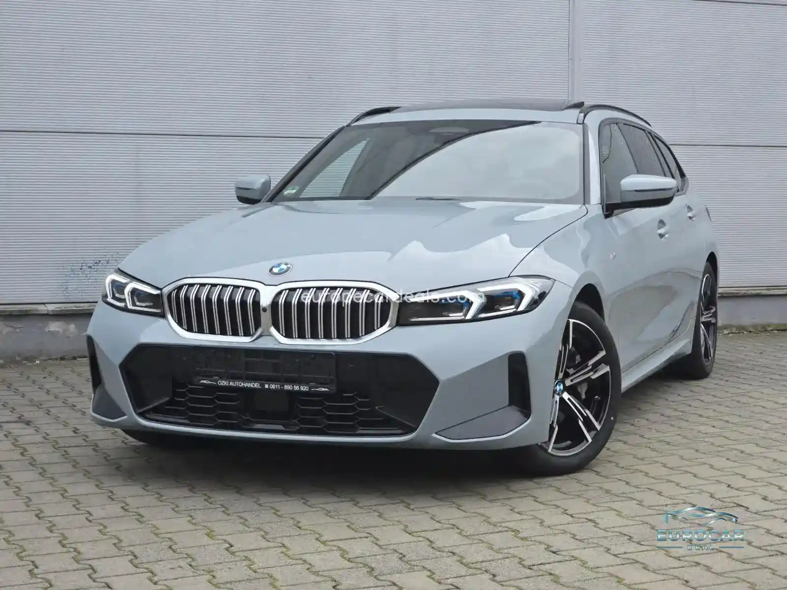 BMW 330
