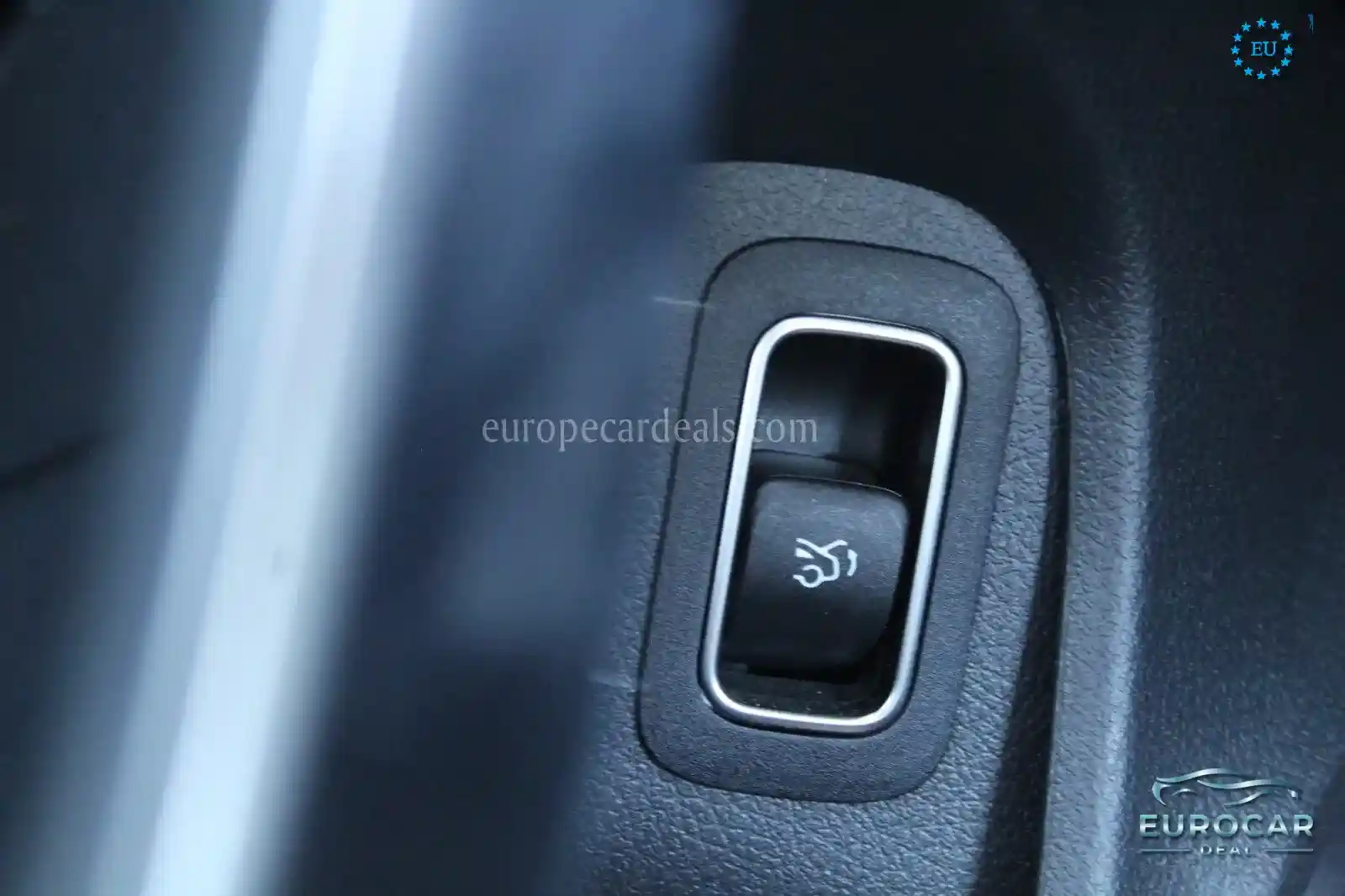 Mercedes-Benz CLA 220