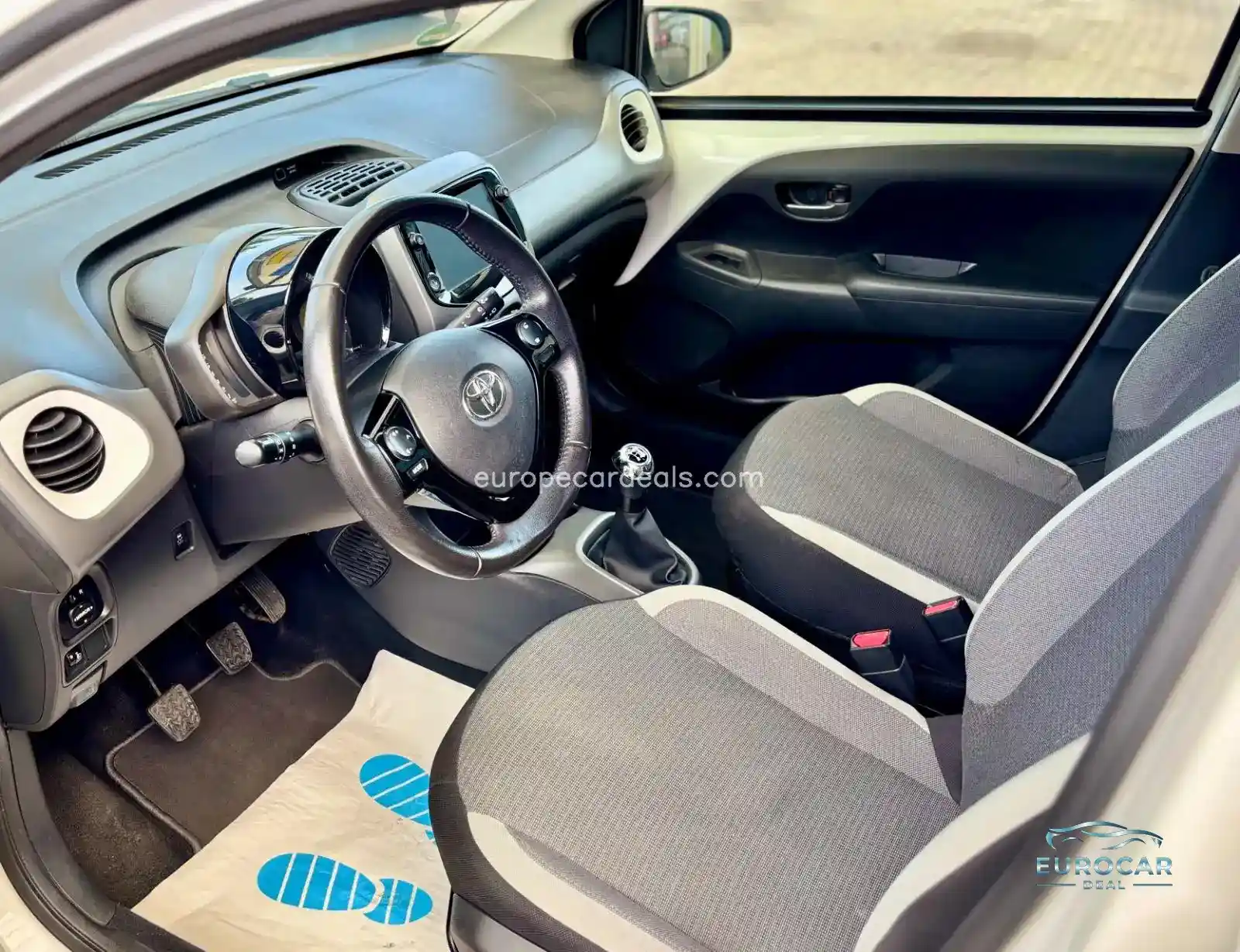 Toyota Aygo (X)