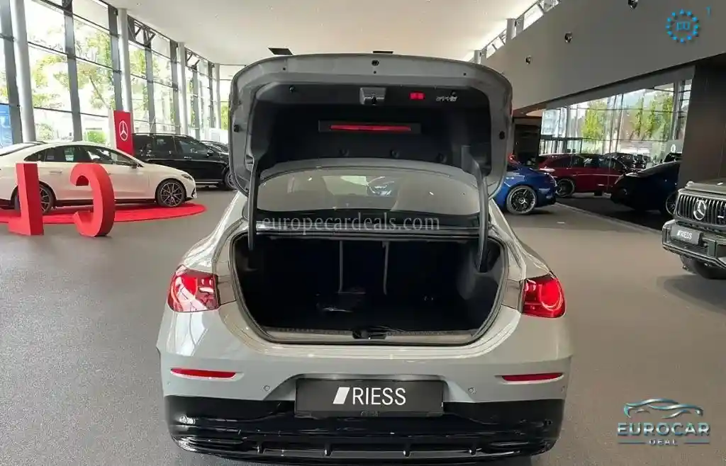 Mercedes-Benz CLA 250