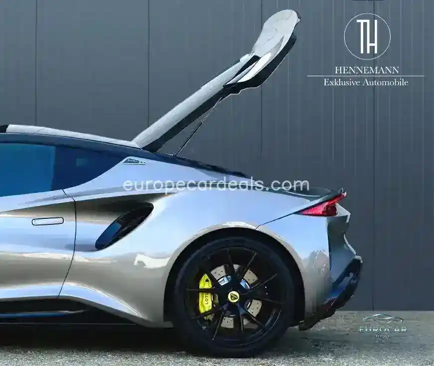 Lotus Emira