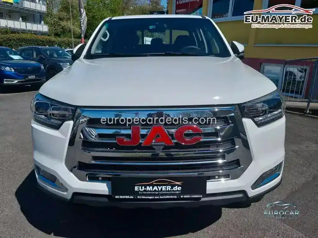 JAC 8 Pro