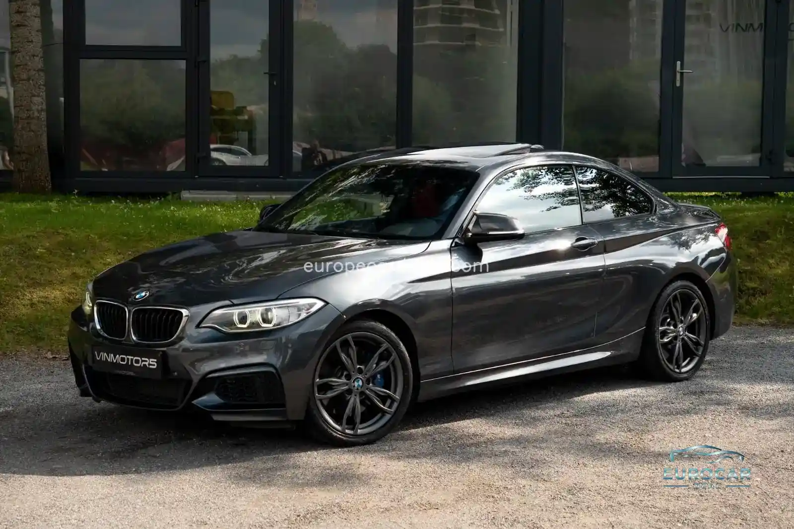 BMW M240i
