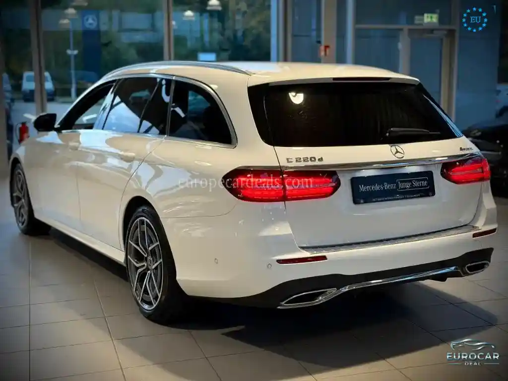 Mercedes-Benz E 220