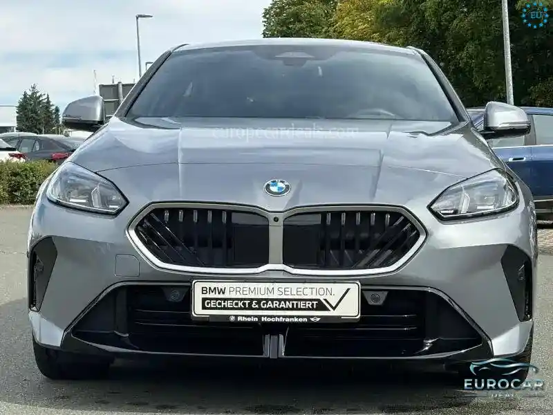 BMW 120