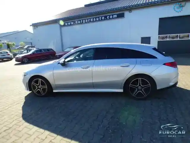Mercedes-Benz CLA 220 Shooting Brake