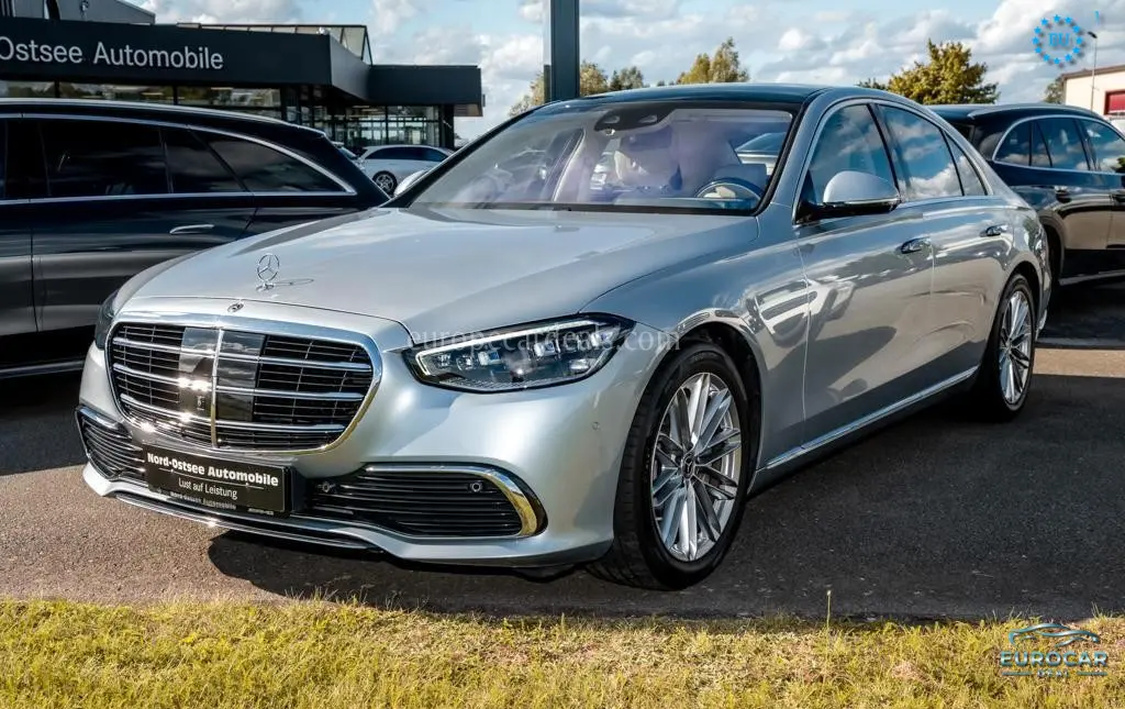 Mercedes-Benz S 500