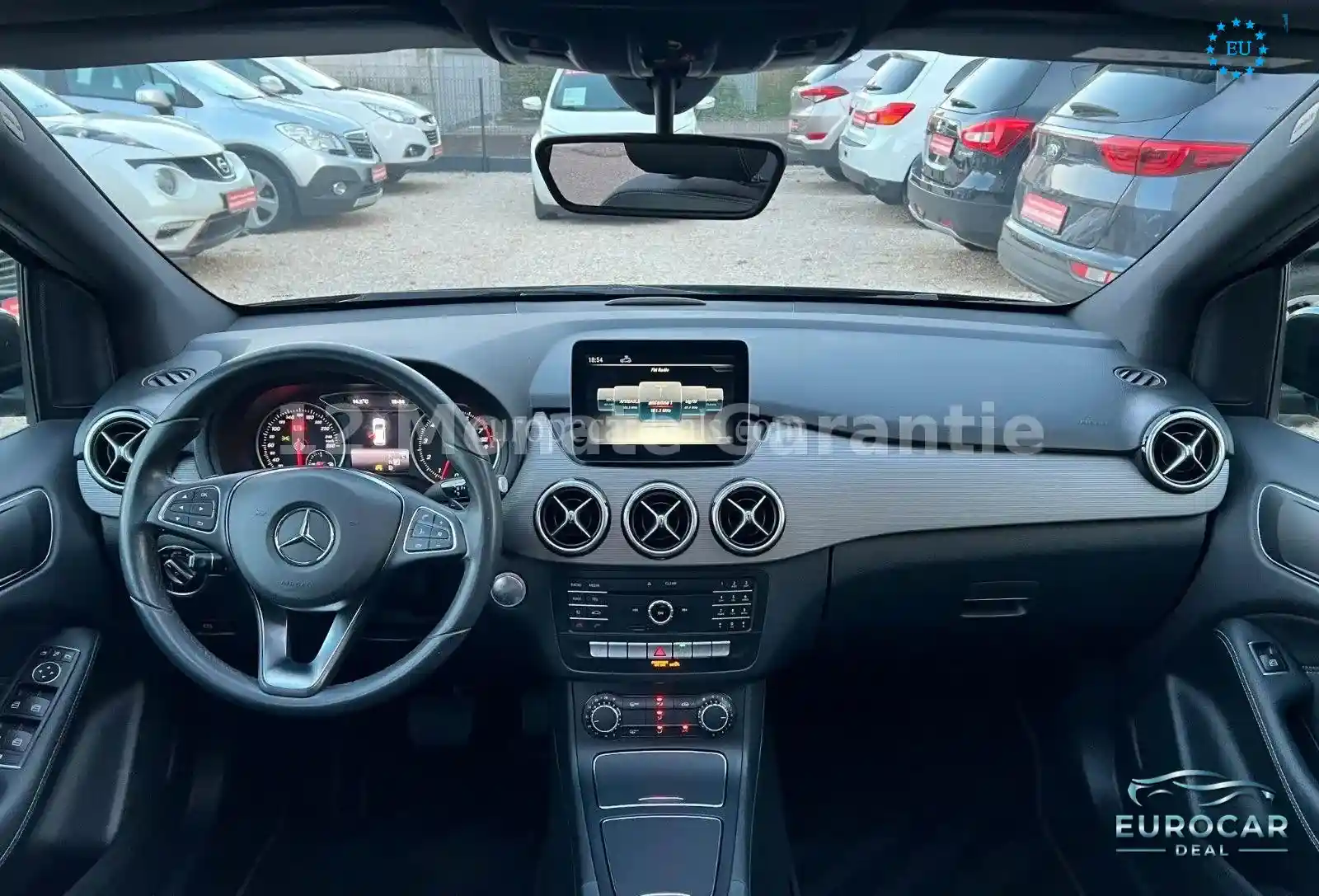 Mercedes-Benz B 180