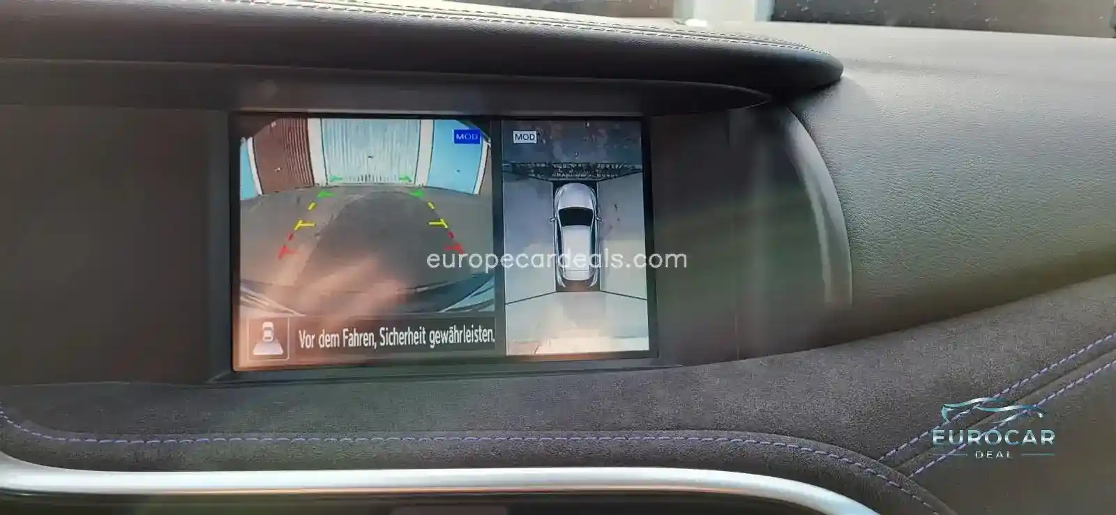 Infiniti Q30