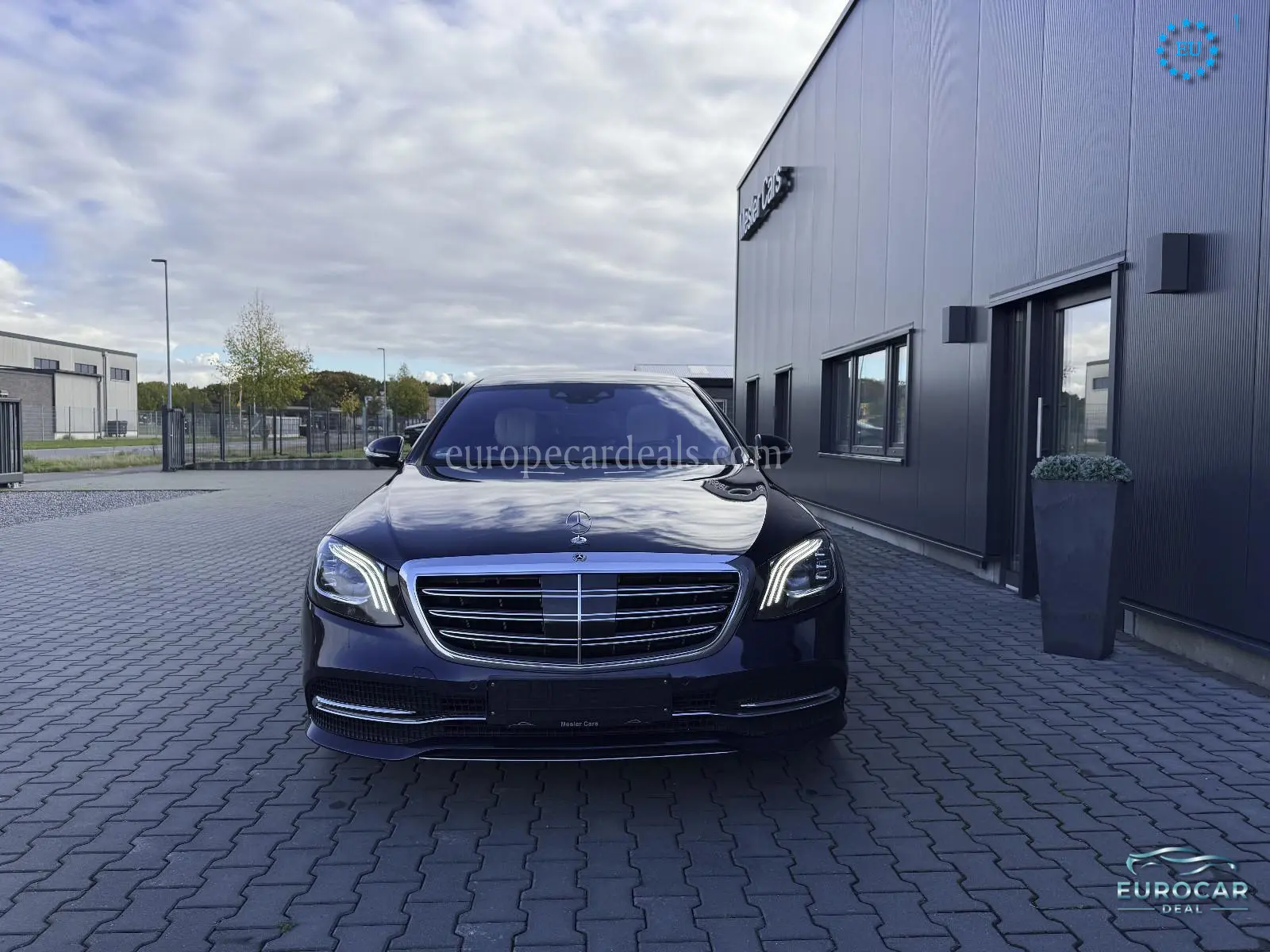 Mercedes-Benz S 560