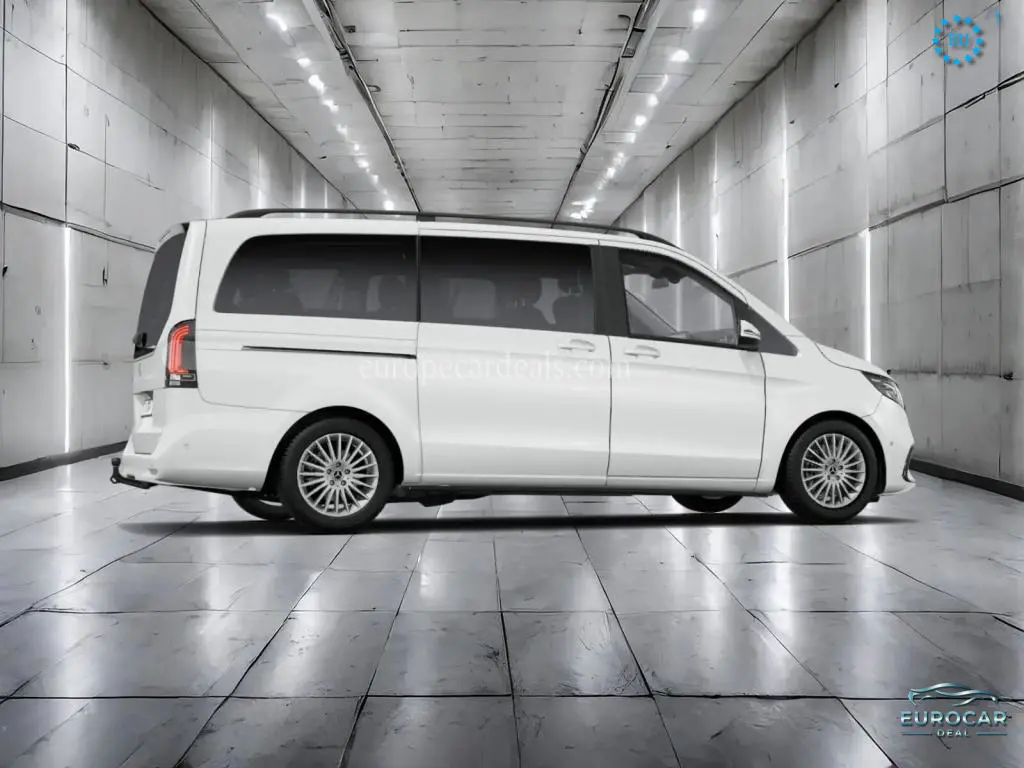 Mercedes-Benz V 220