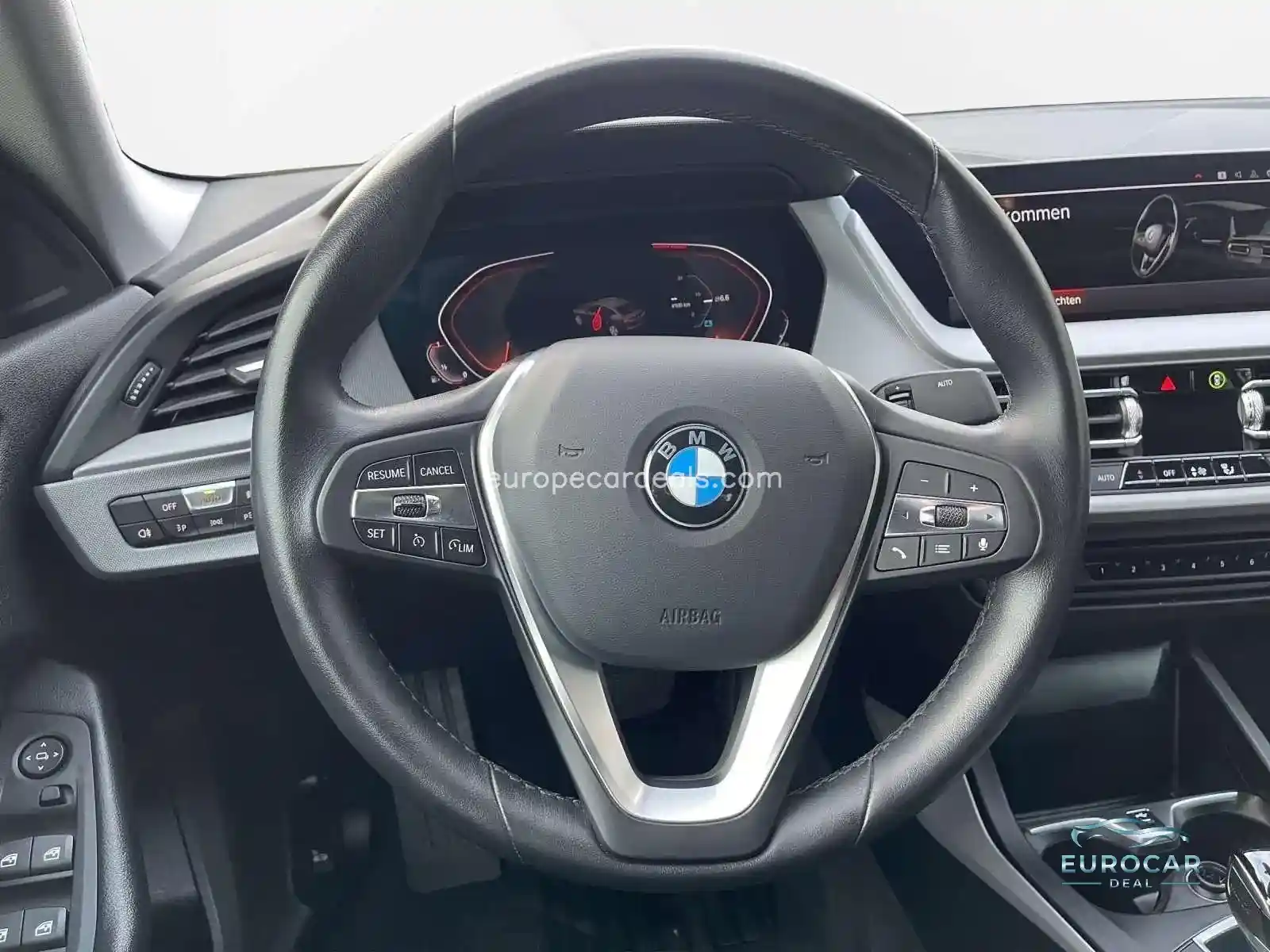 BMW 218