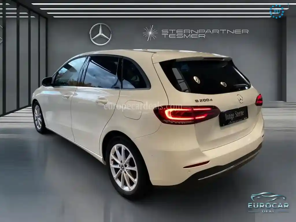 Mercedes-Benz B 200