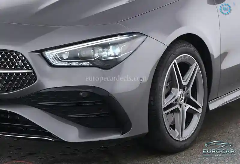 Mercedes-Benz CLA 200 Shooting Brake
