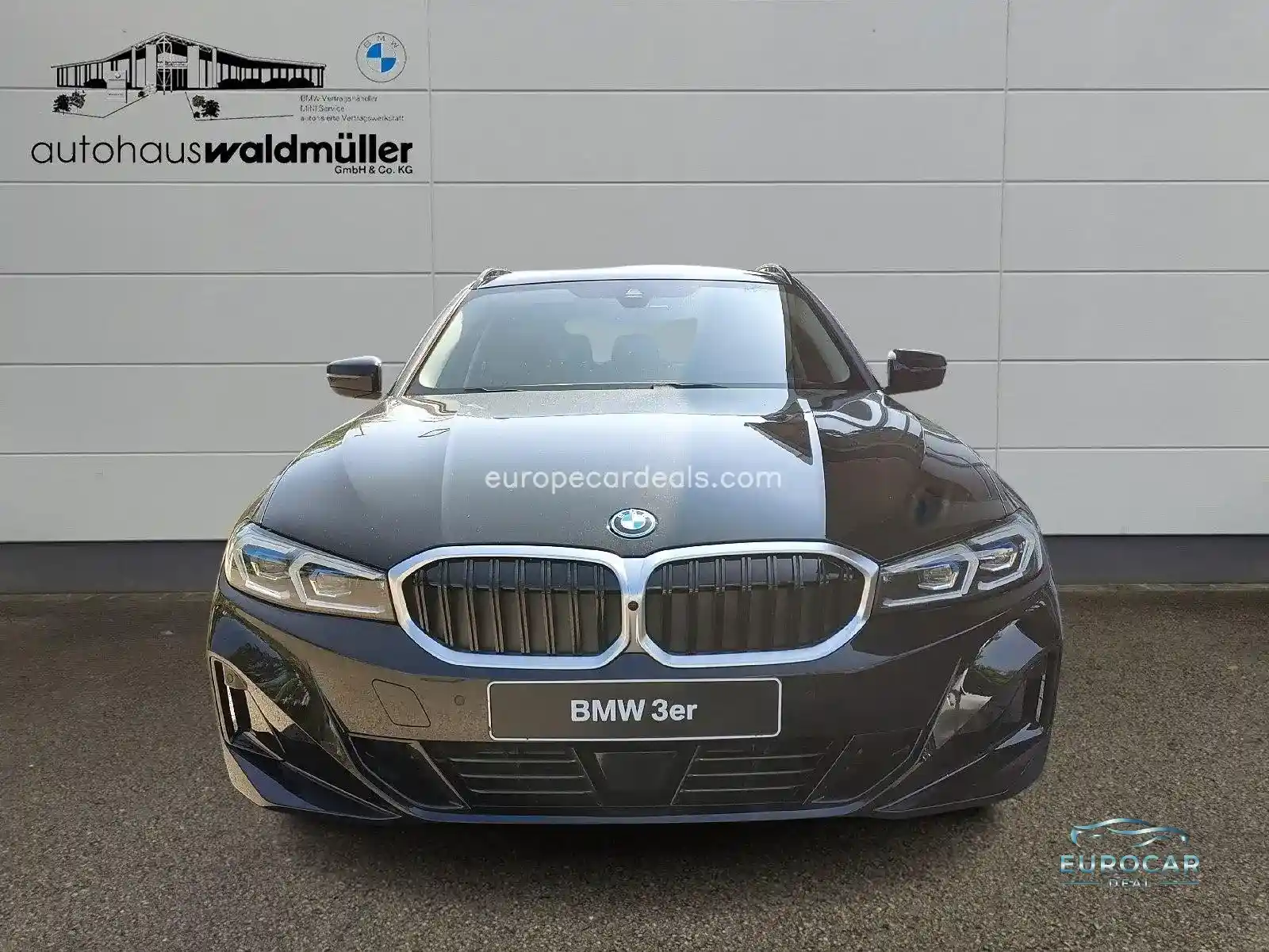 BMW 330