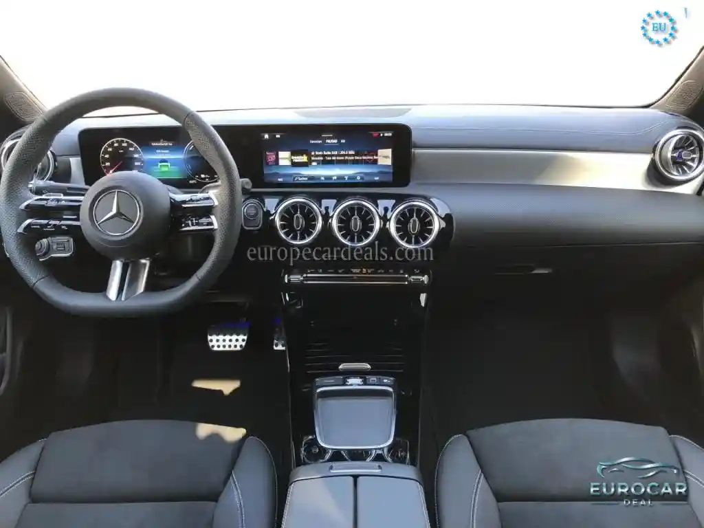 Mercedes-Benz CLA 250