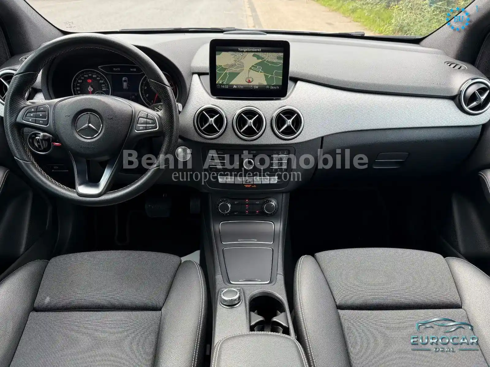 Mercedes-Benz B 200