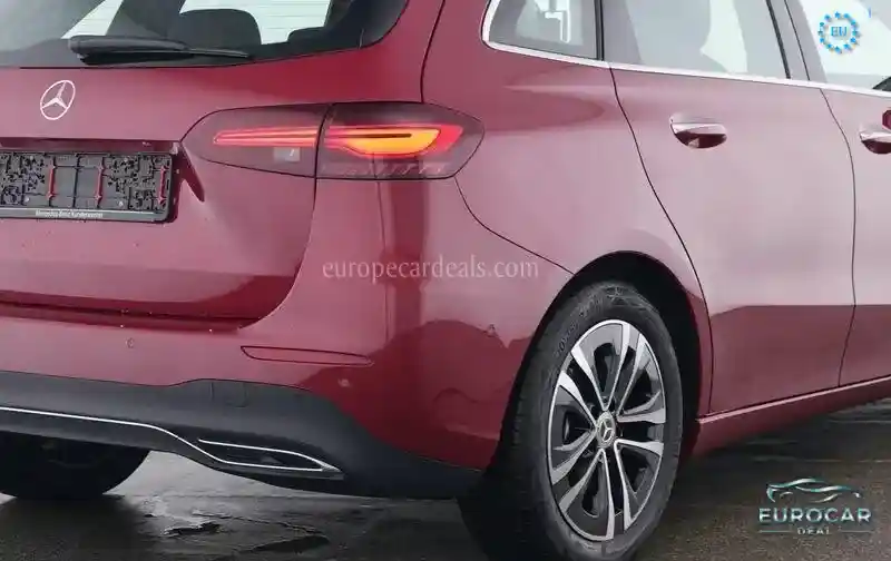 Mercedes-Benz B 200