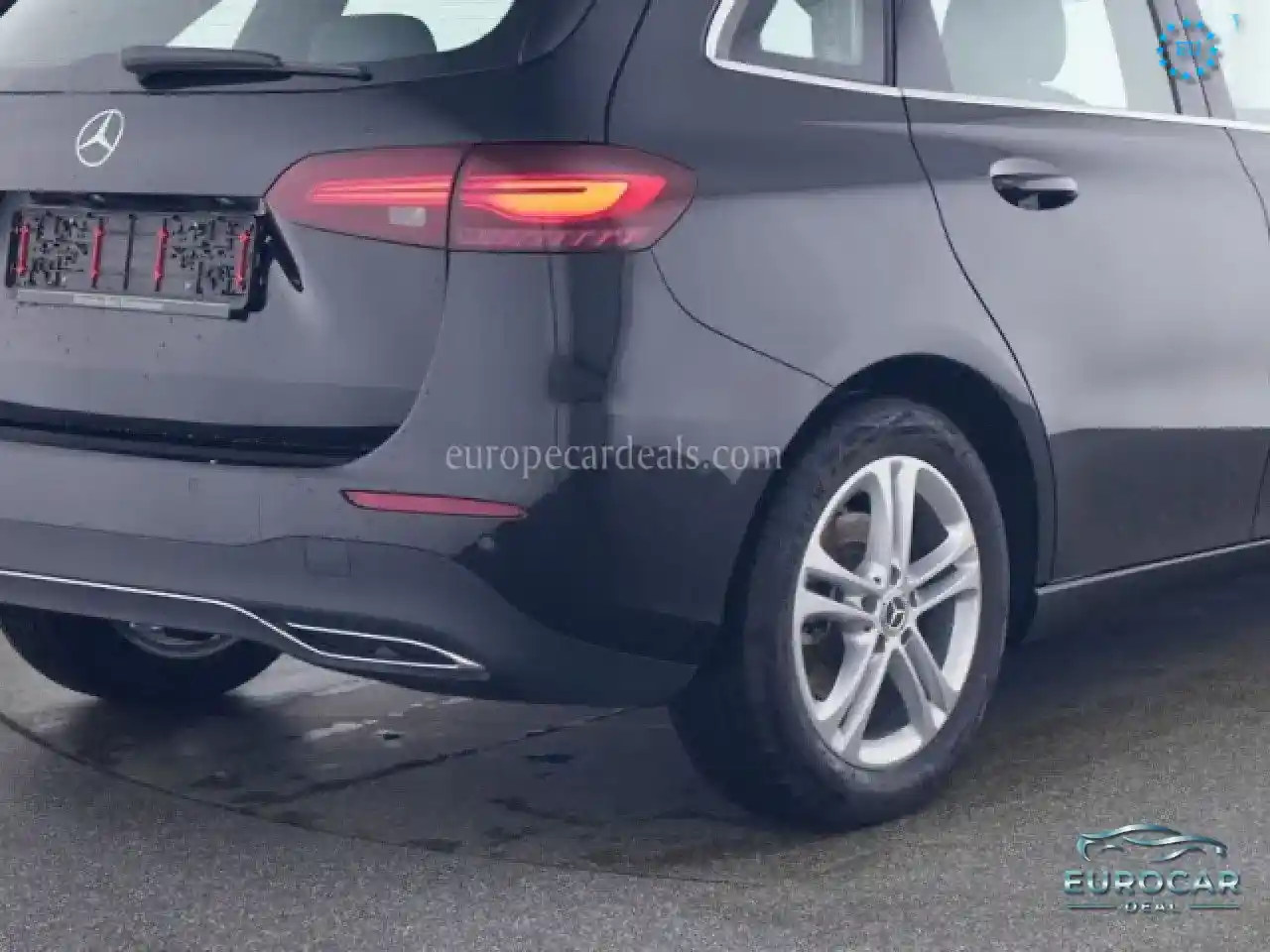 Mercedes-Benz B 200