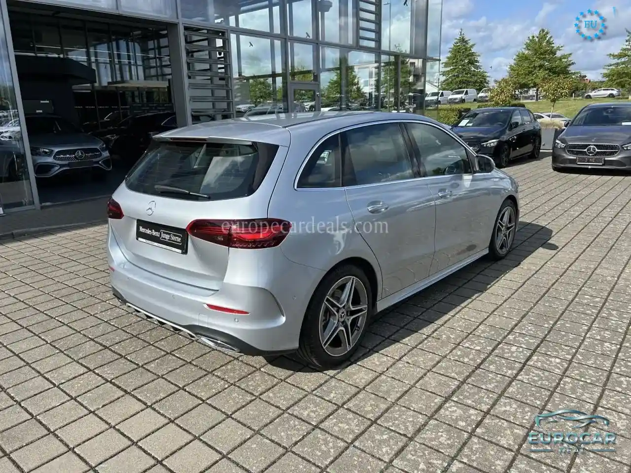 Mercedes-Benz B 200