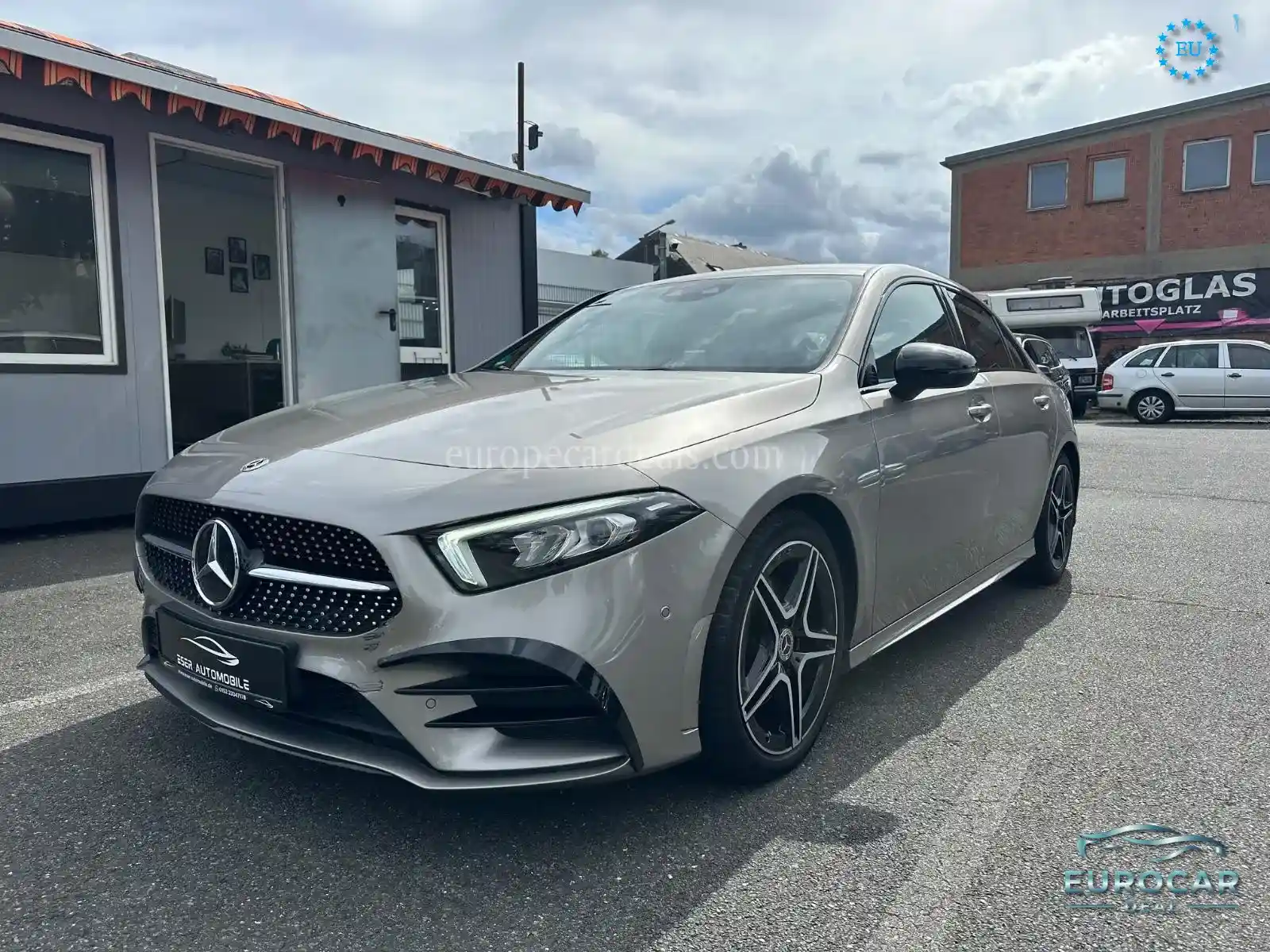 Mercedes-Benz A 220