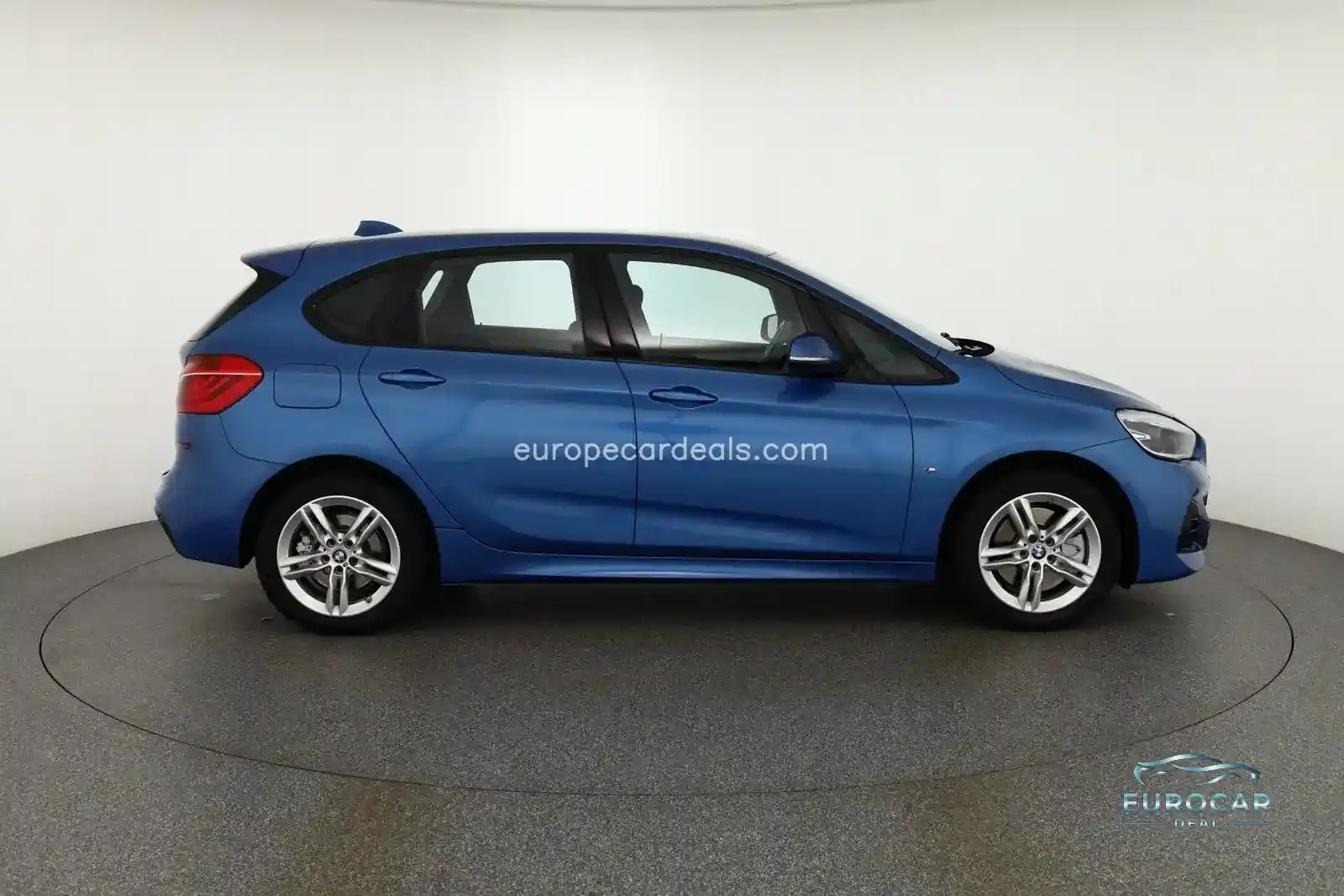 BMW 225