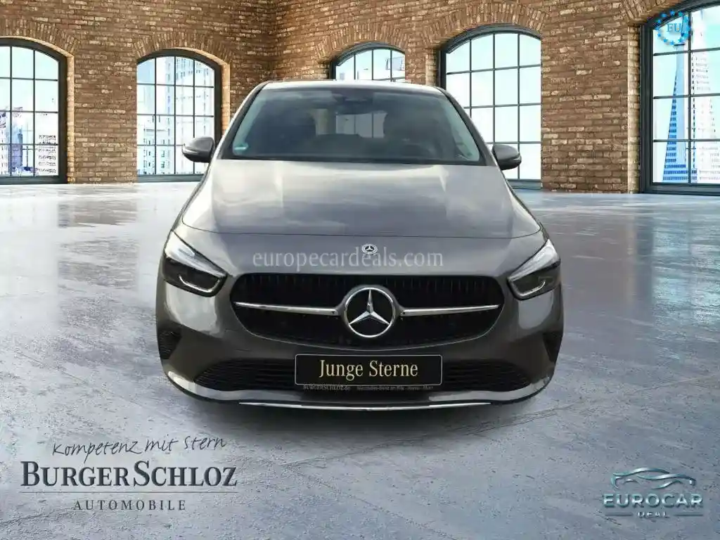 Mercedes-Benz B 180