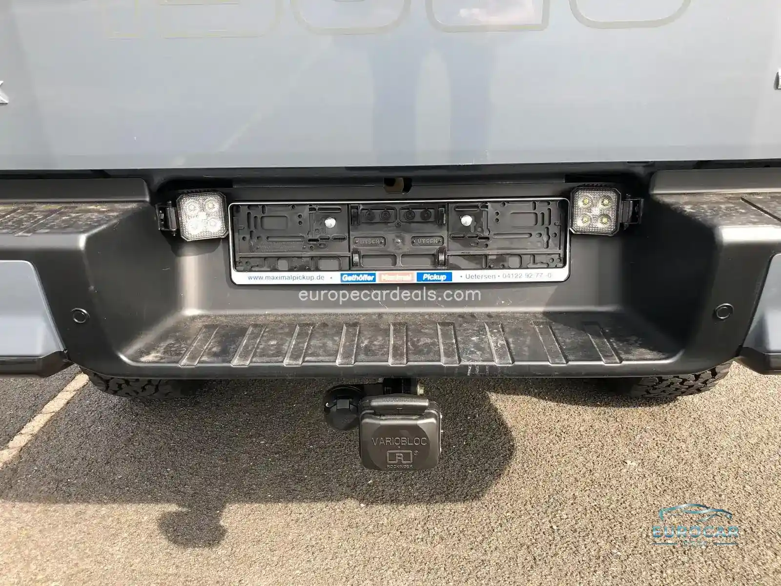 Double Cab V-Cross AT + hohes Fahrwerk +