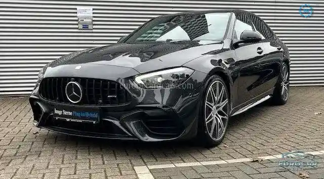 Mercedes-Benz C 63 AMG
