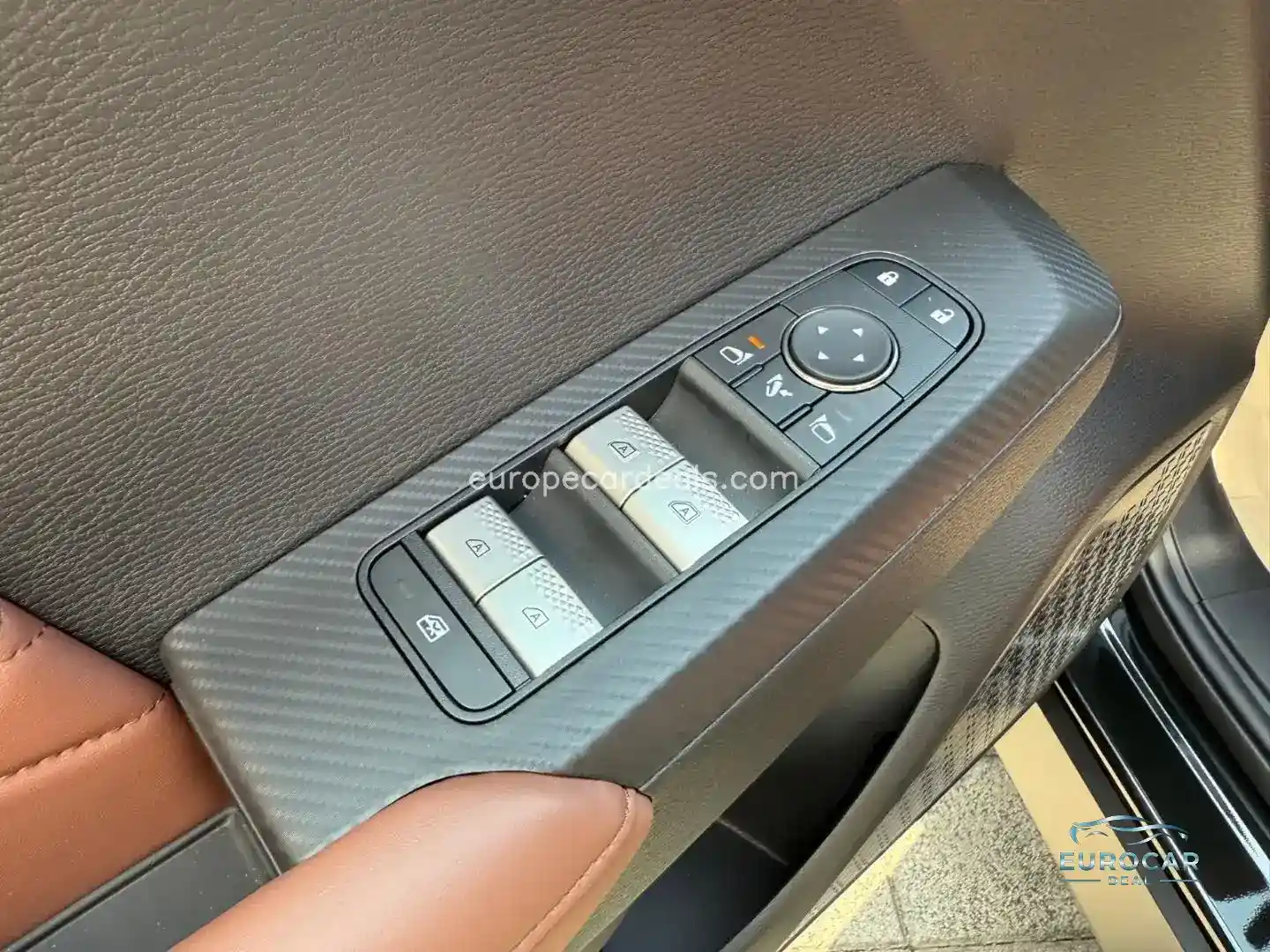 Mitsubishi Plug-in Hybrid Outlander