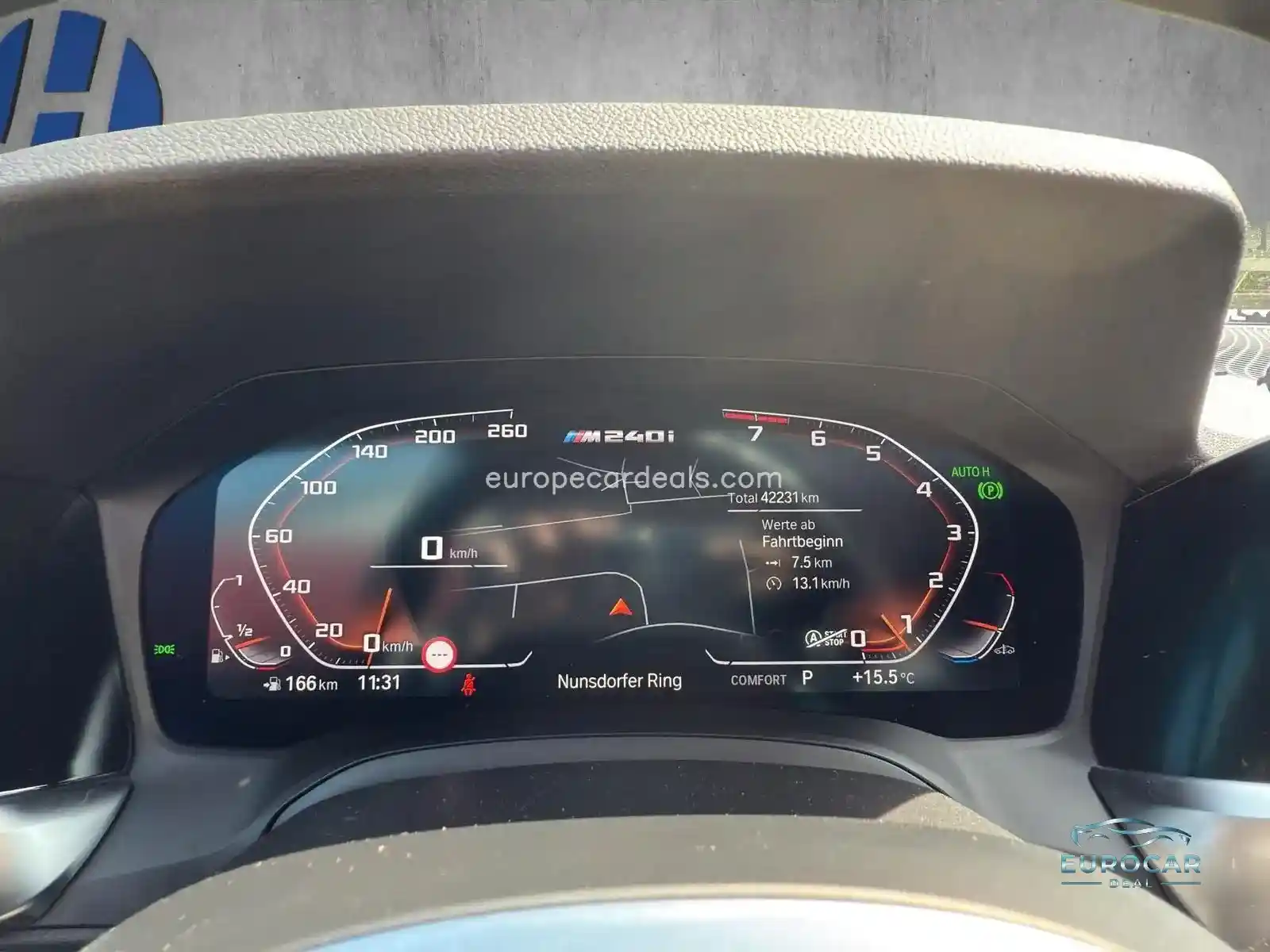 BMW M240i