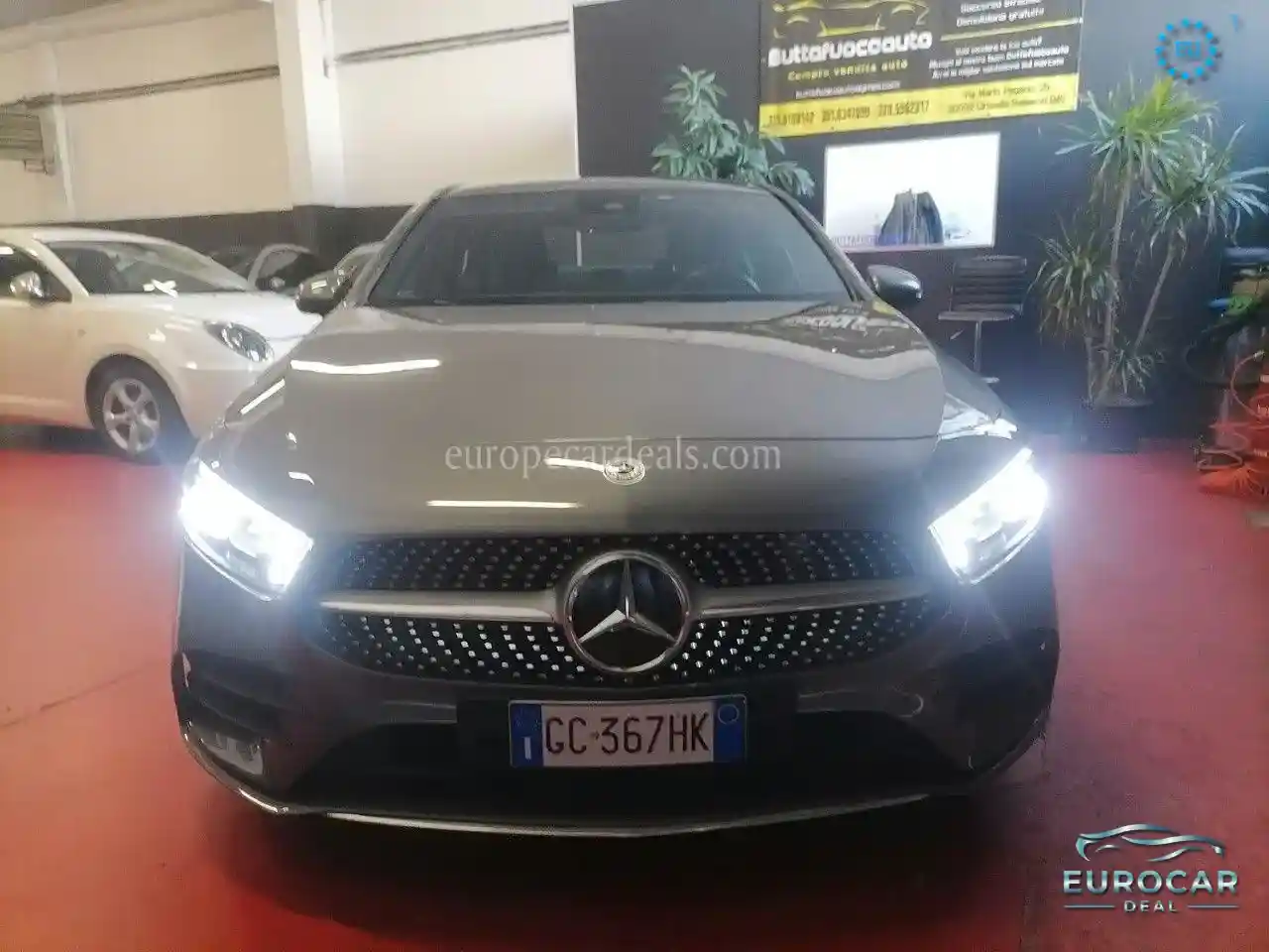 Mercedes-Benz A 180