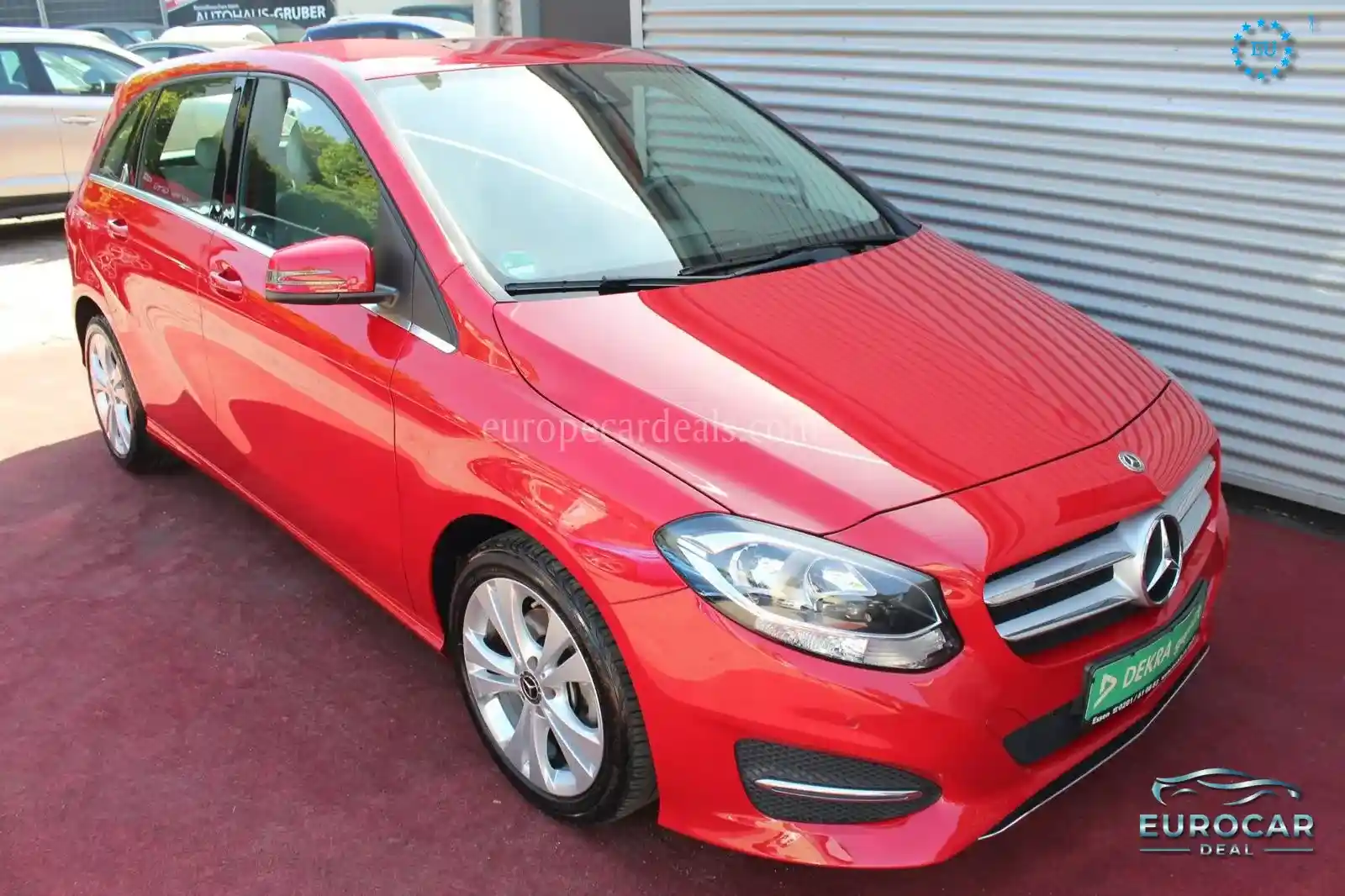 Mercedes-Benz B 180