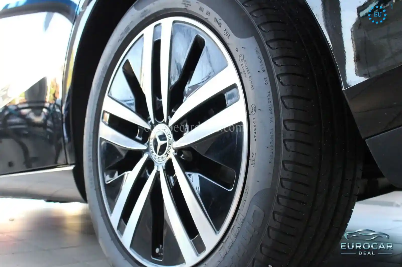Mercedes-Benz B 220
