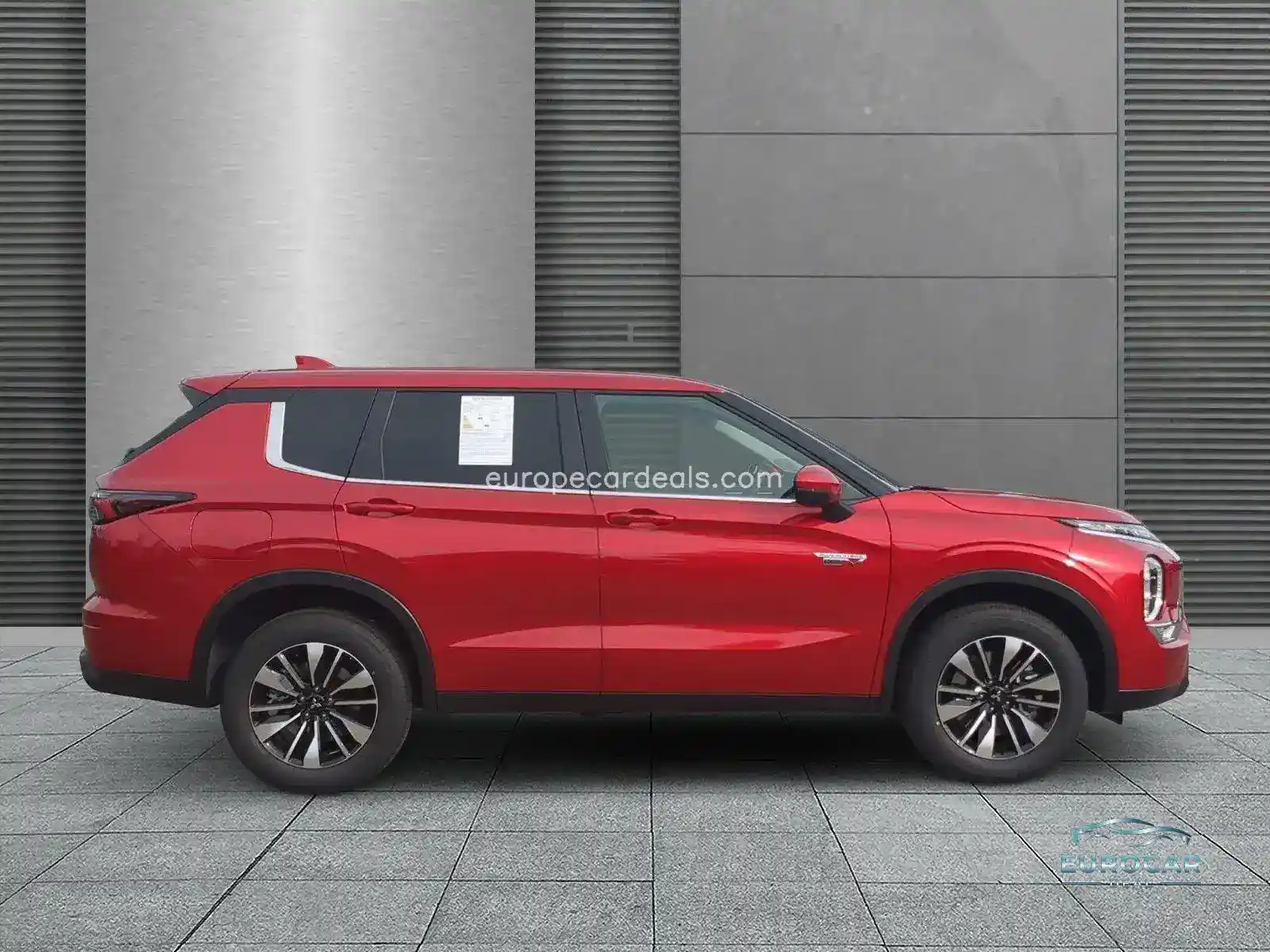 Mitsubishi Plug-in Hybrid Outlander