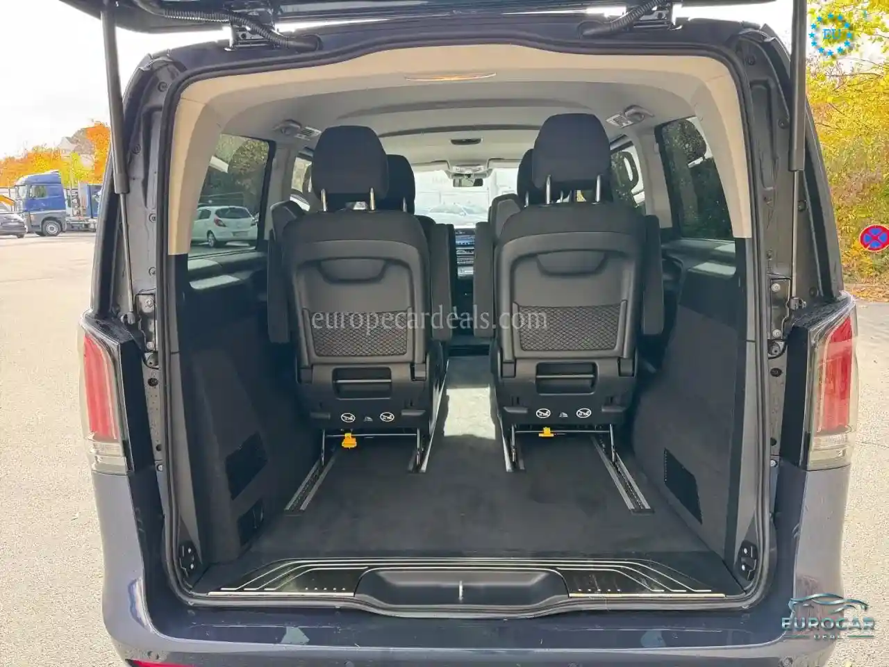 Mercedes-Benz V 250