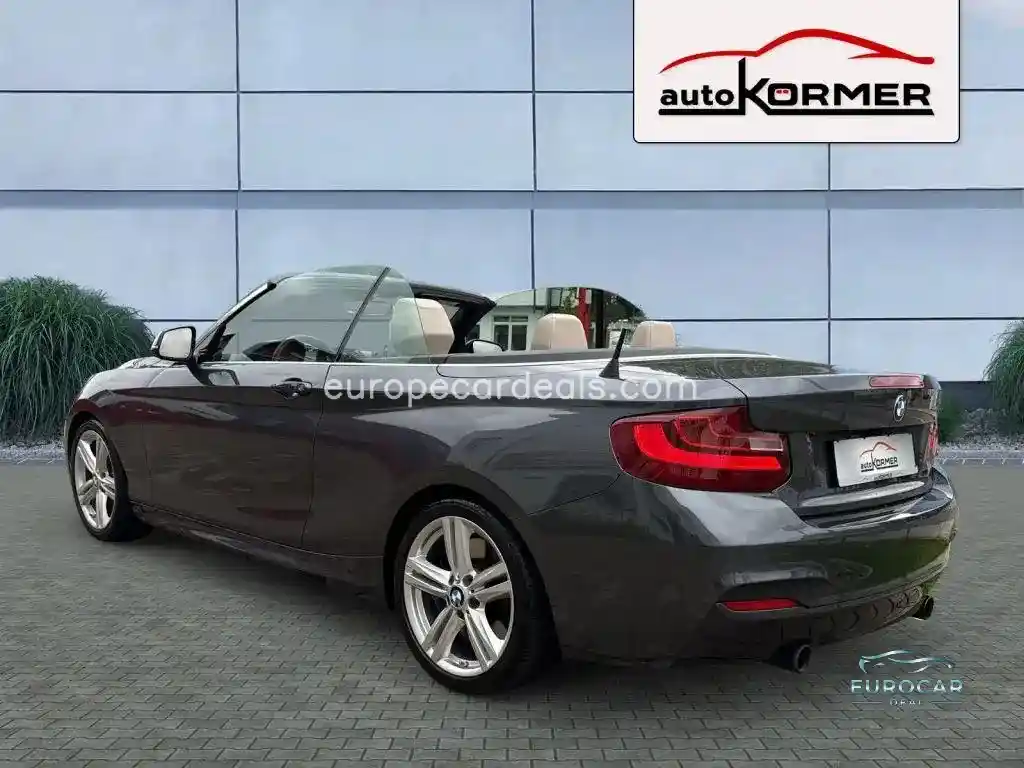 BMW M240i