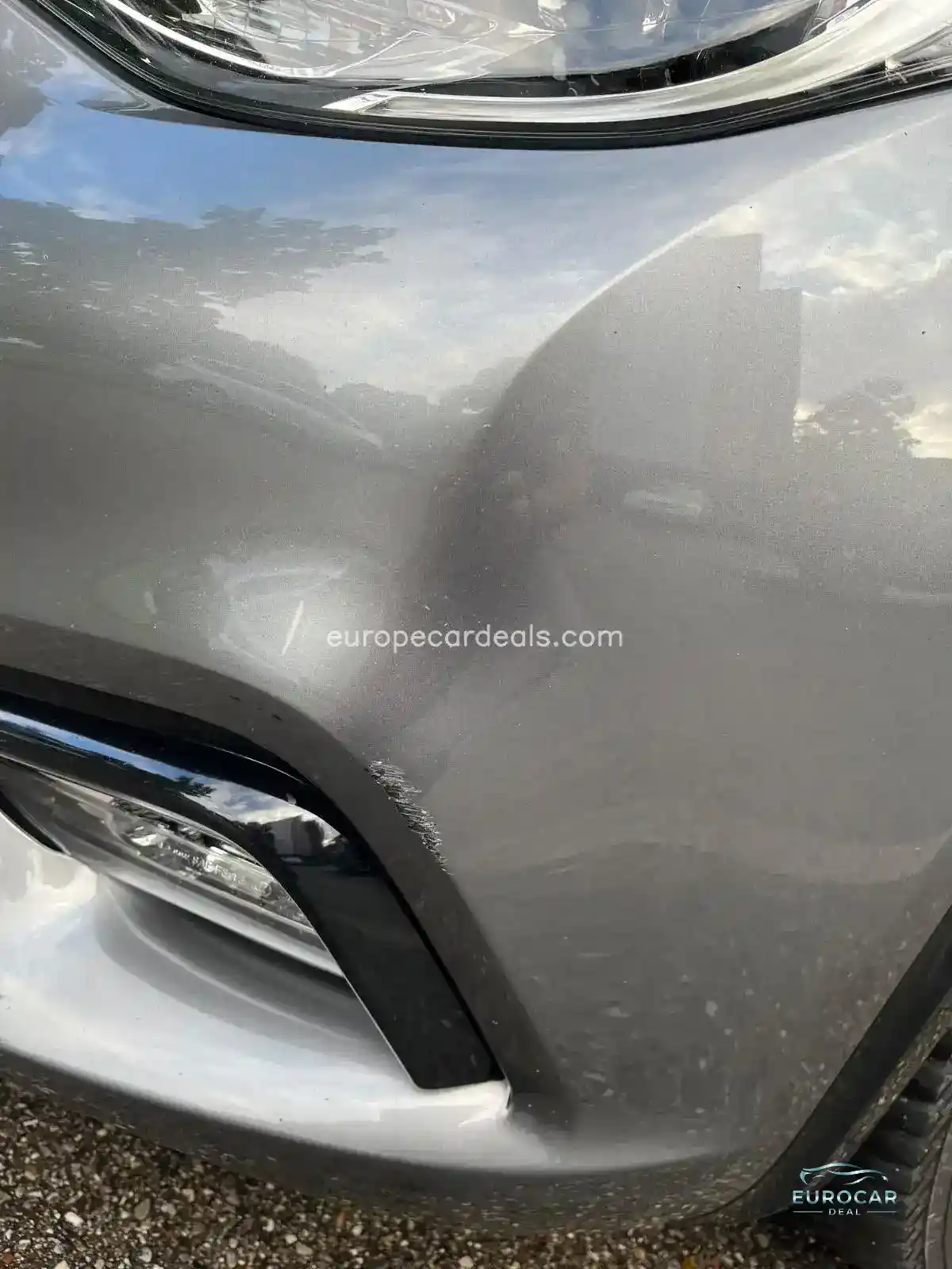 Infiniti Q30