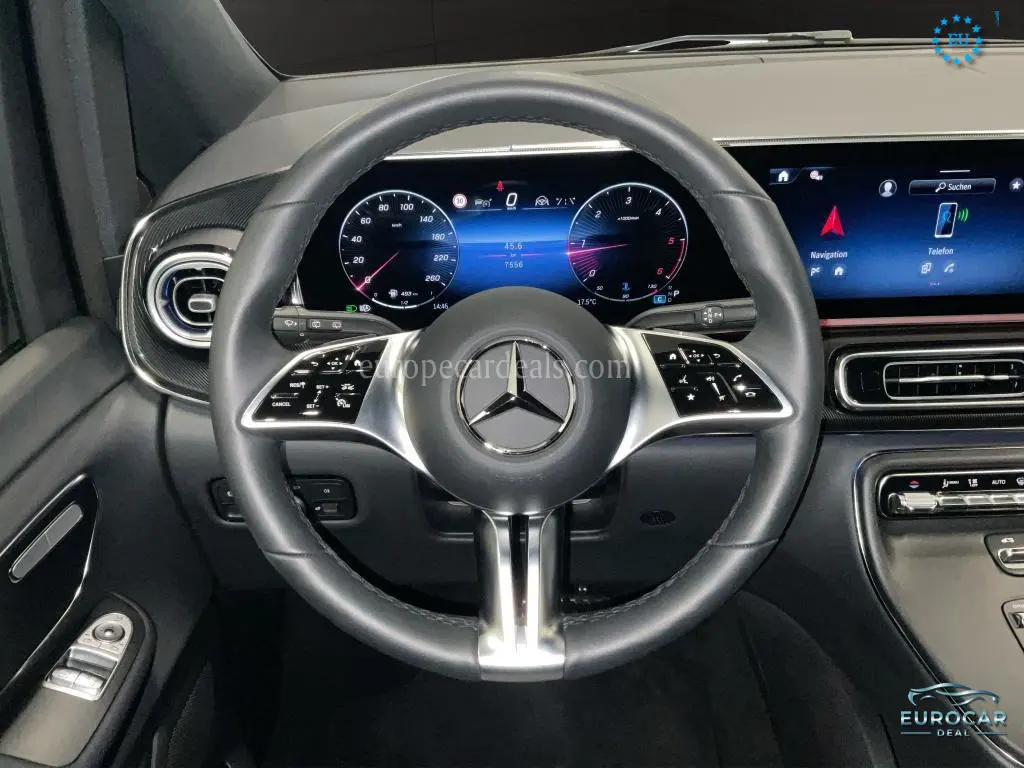 Mercedes-Benz V 220