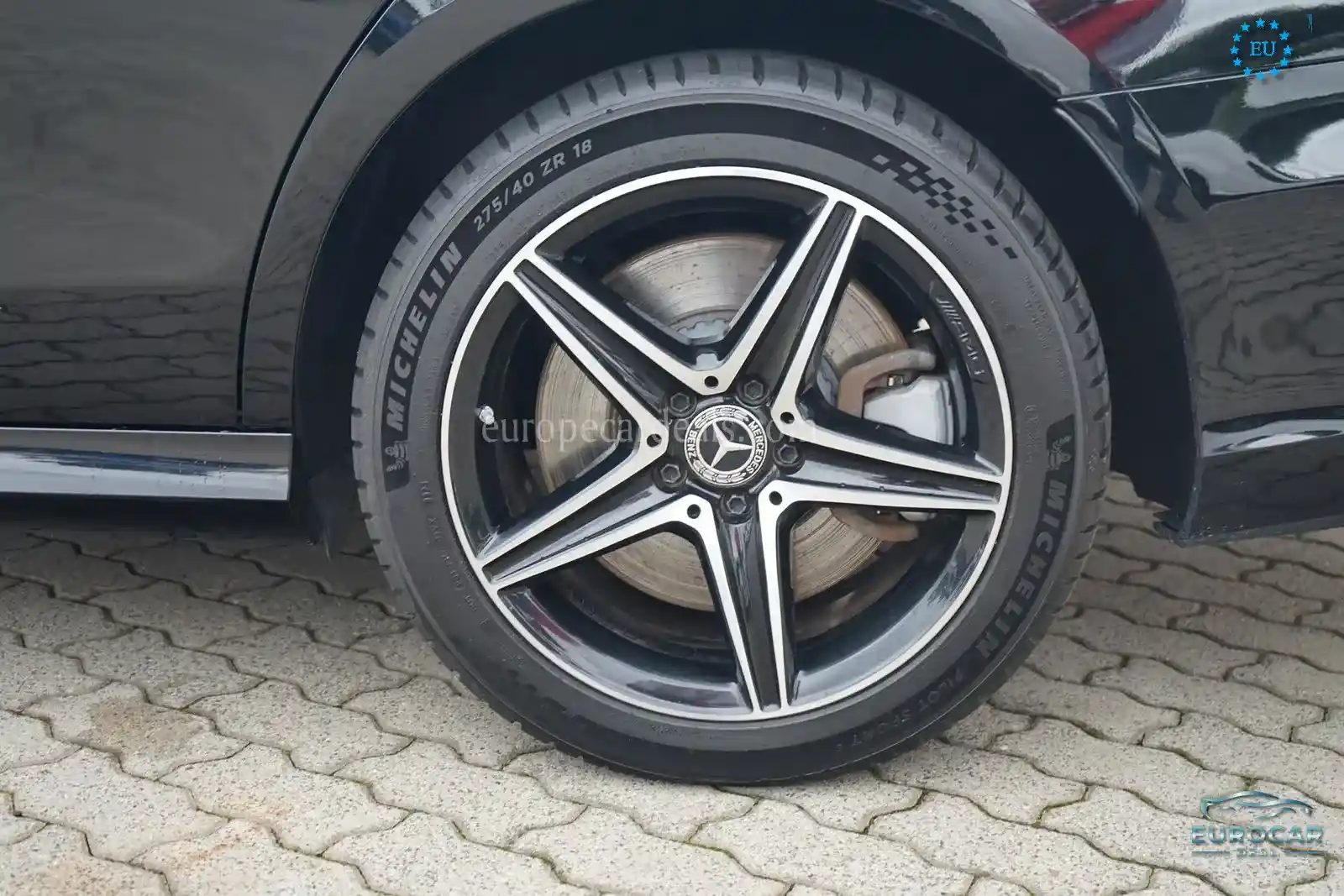 Mercedes-Benz E 300