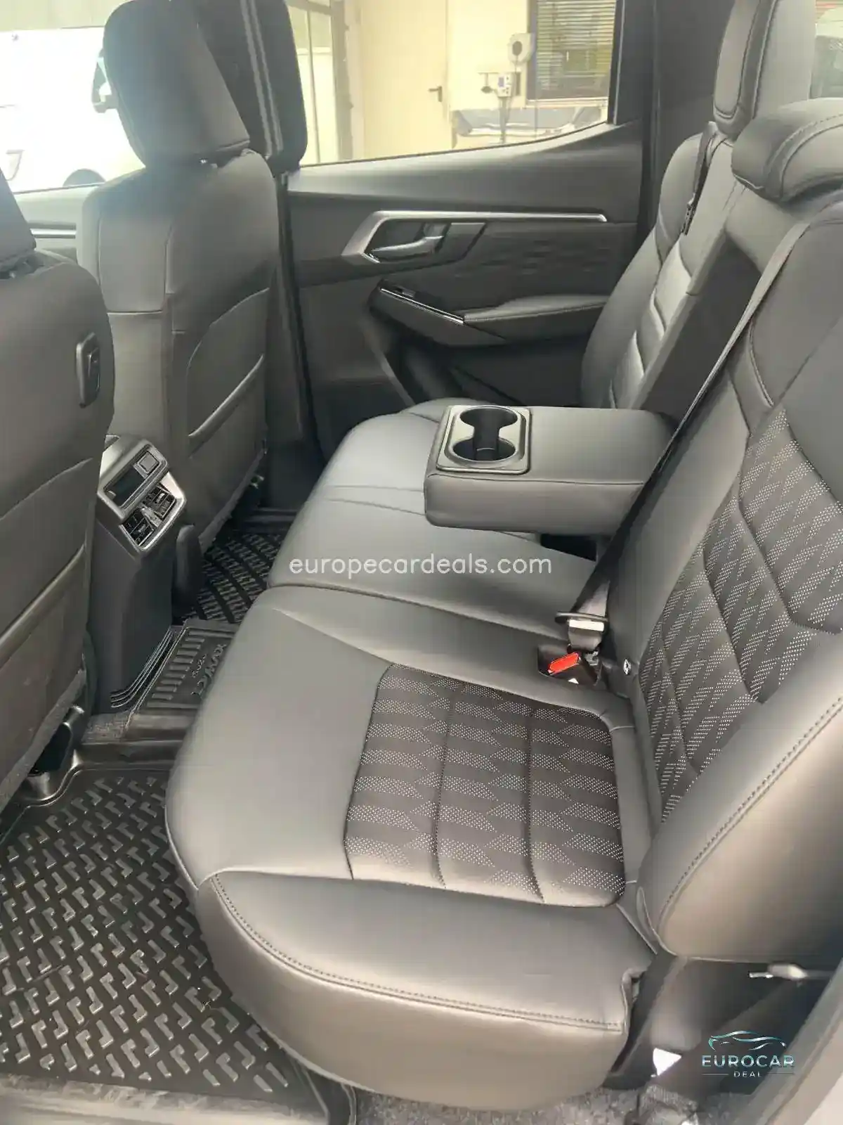 Double Cab 4WD LSE Facelift Modell 24/25