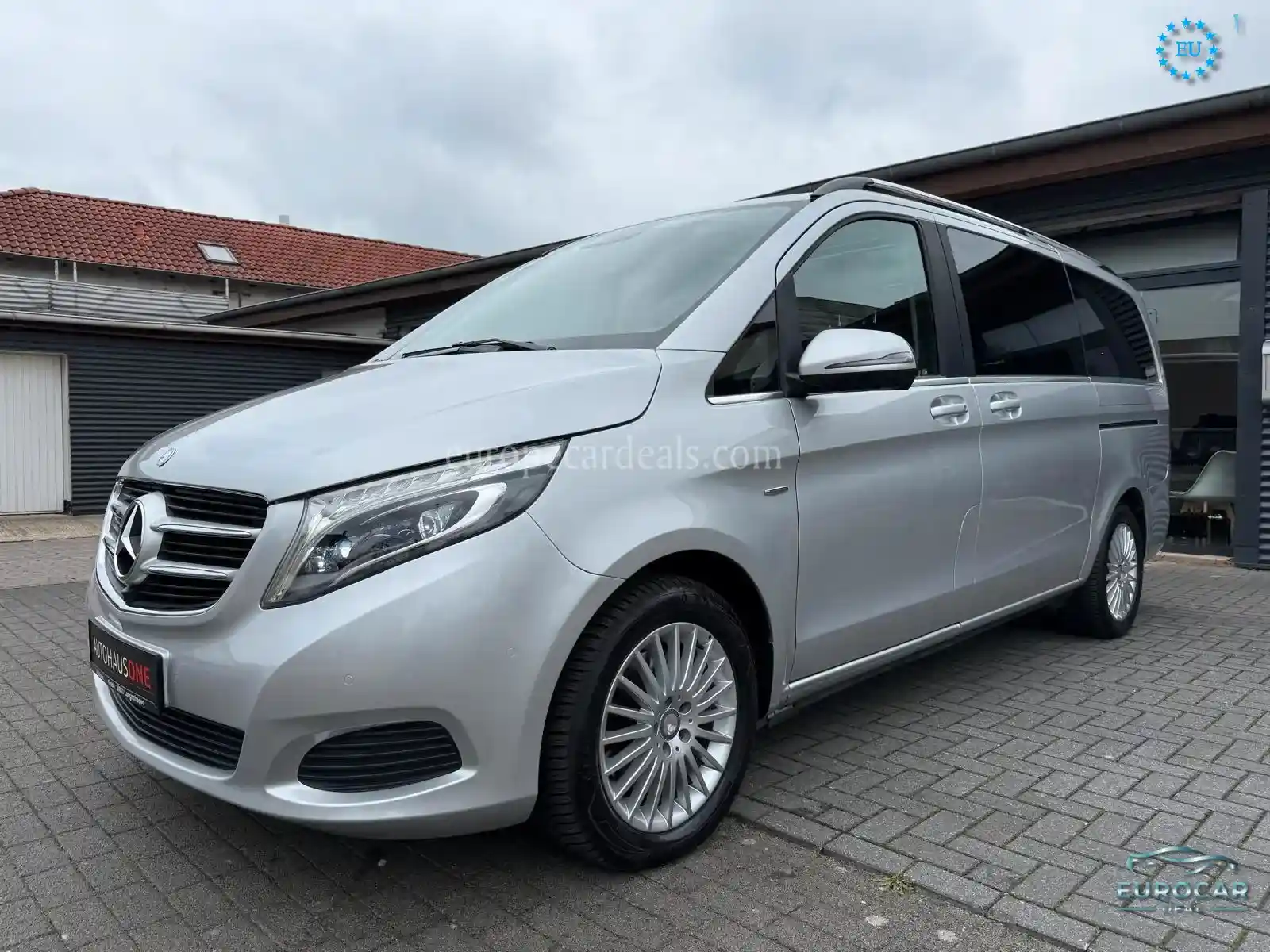 Mercedes-Benz V 250