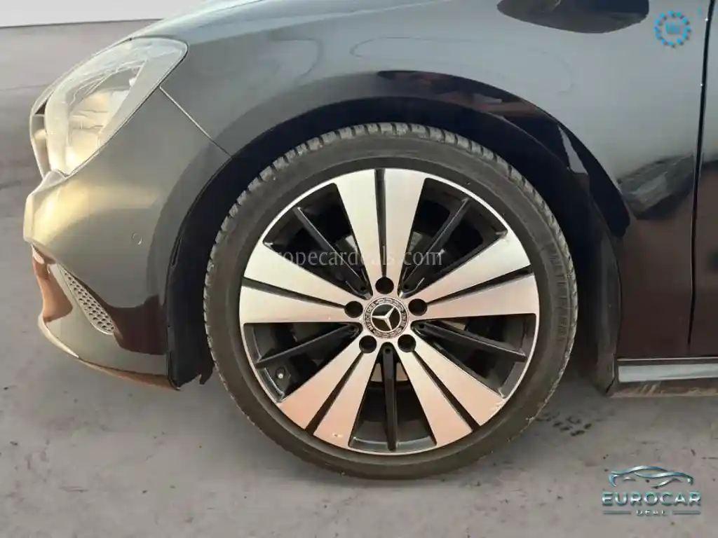 Mercedes-Benz CLA 180 Shooting Brake