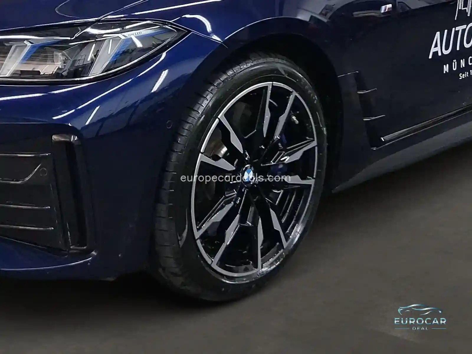 BMW i4