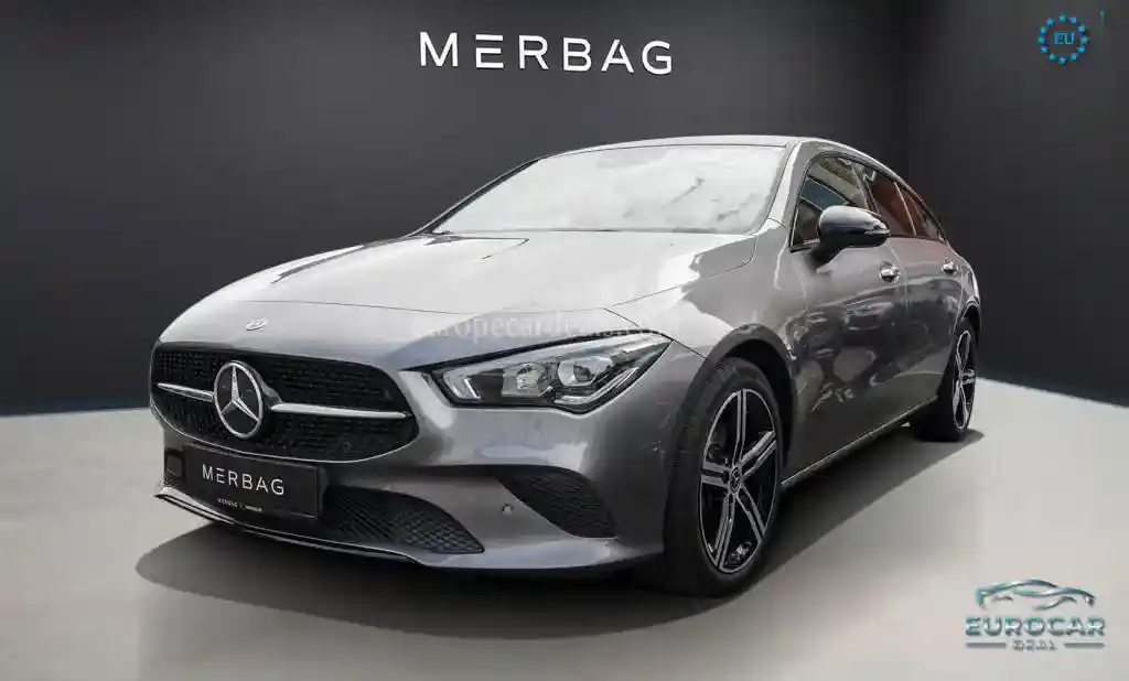 Mercedes-Benz CLA 200 Shooting Brake