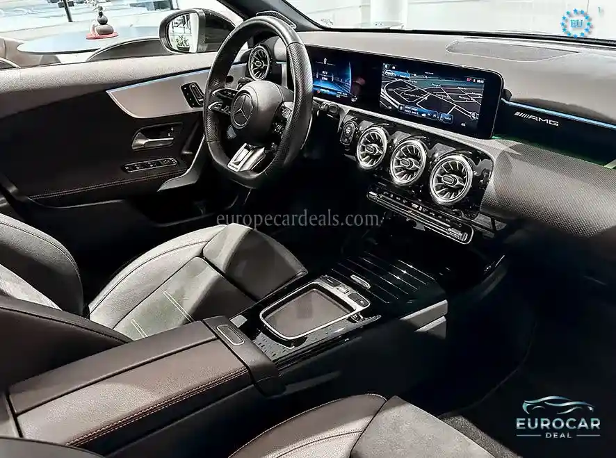 Mercedes-Benz A 35 AMG