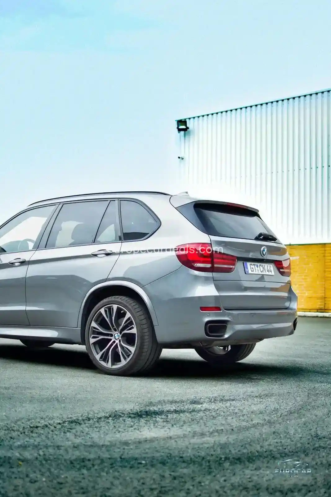 BMW X5 M50