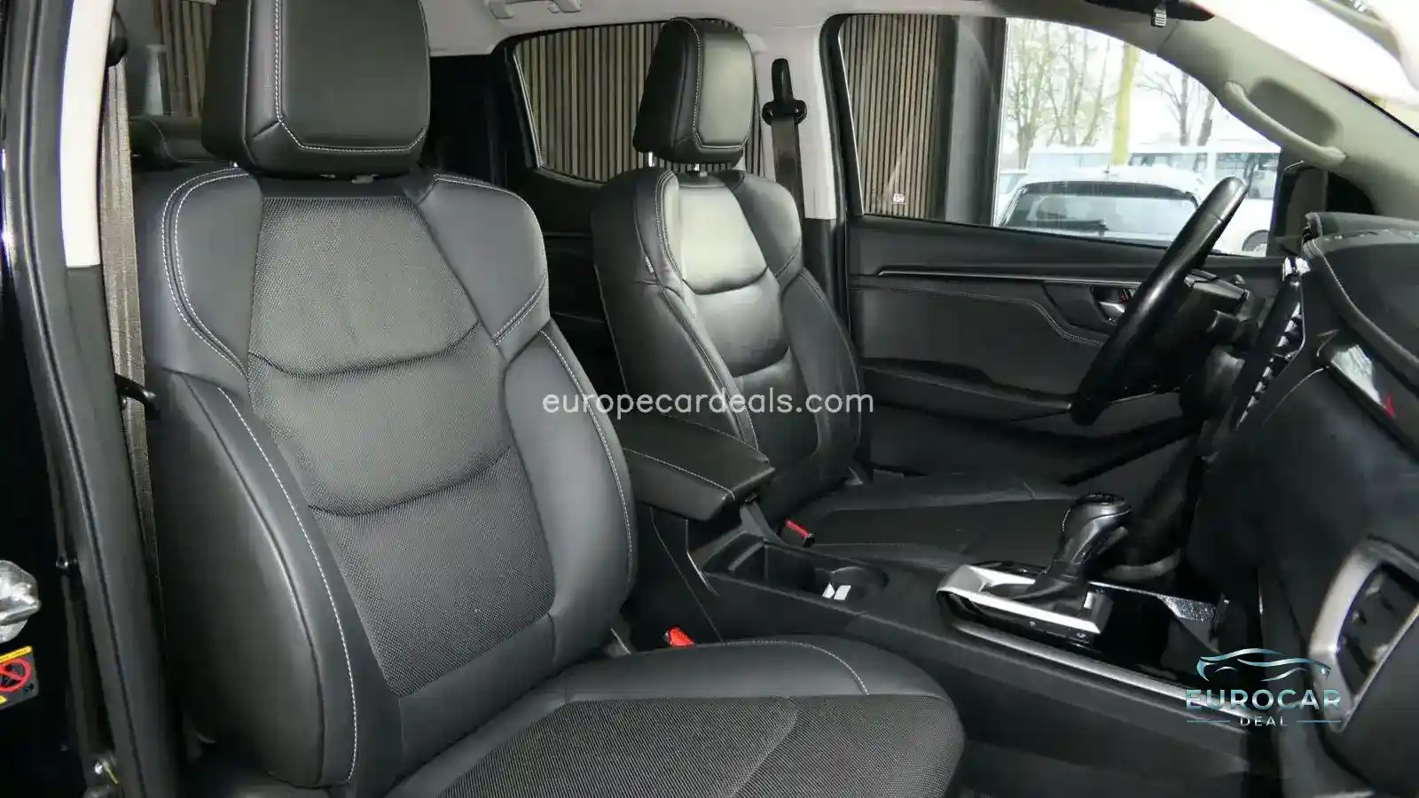 Double Cab 4WD LSE|Sportlid PRO-Form|Cover
